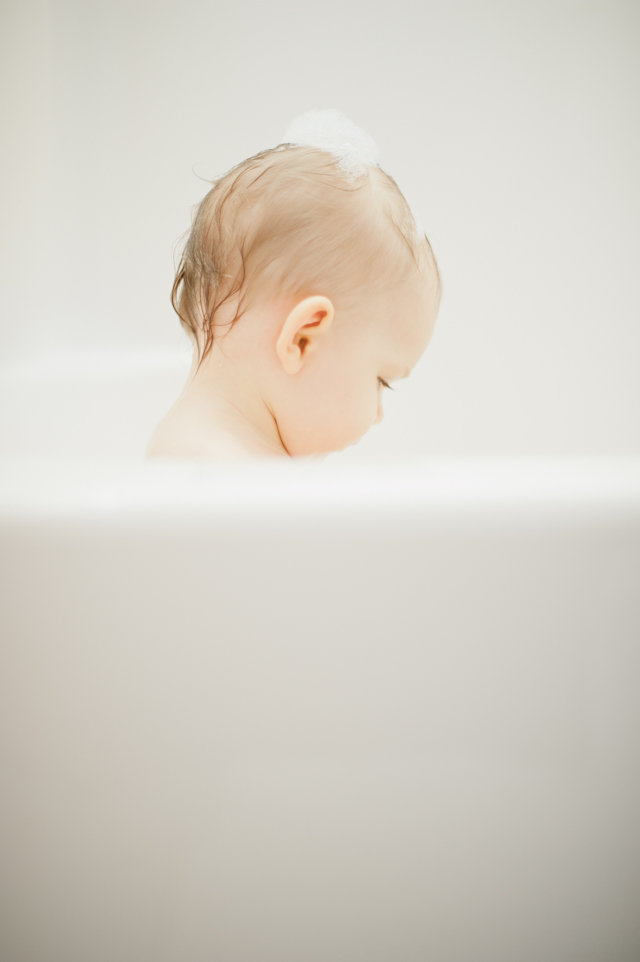 Bath Time The 10 Pictures Youll Want To Take Of Your Tots Each Month