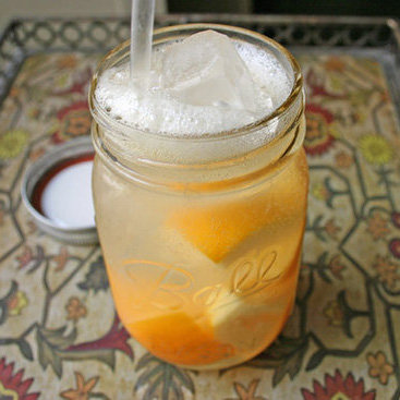 Fizzy Gin and Lavender Lemonade Fizzy Gin and Lavender Lemonade