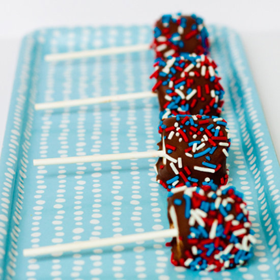 Make These: Marshmallow Pops Make These: Marshmallow Pops