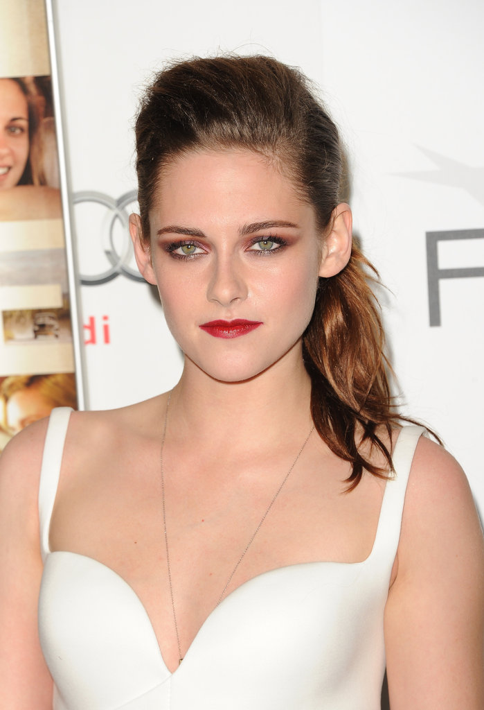 Kristen Stewart Wears Rich Burgundy Makeup For On The Road Kristen Stewart Wears Rich Burgundy Makeup For On The Road
