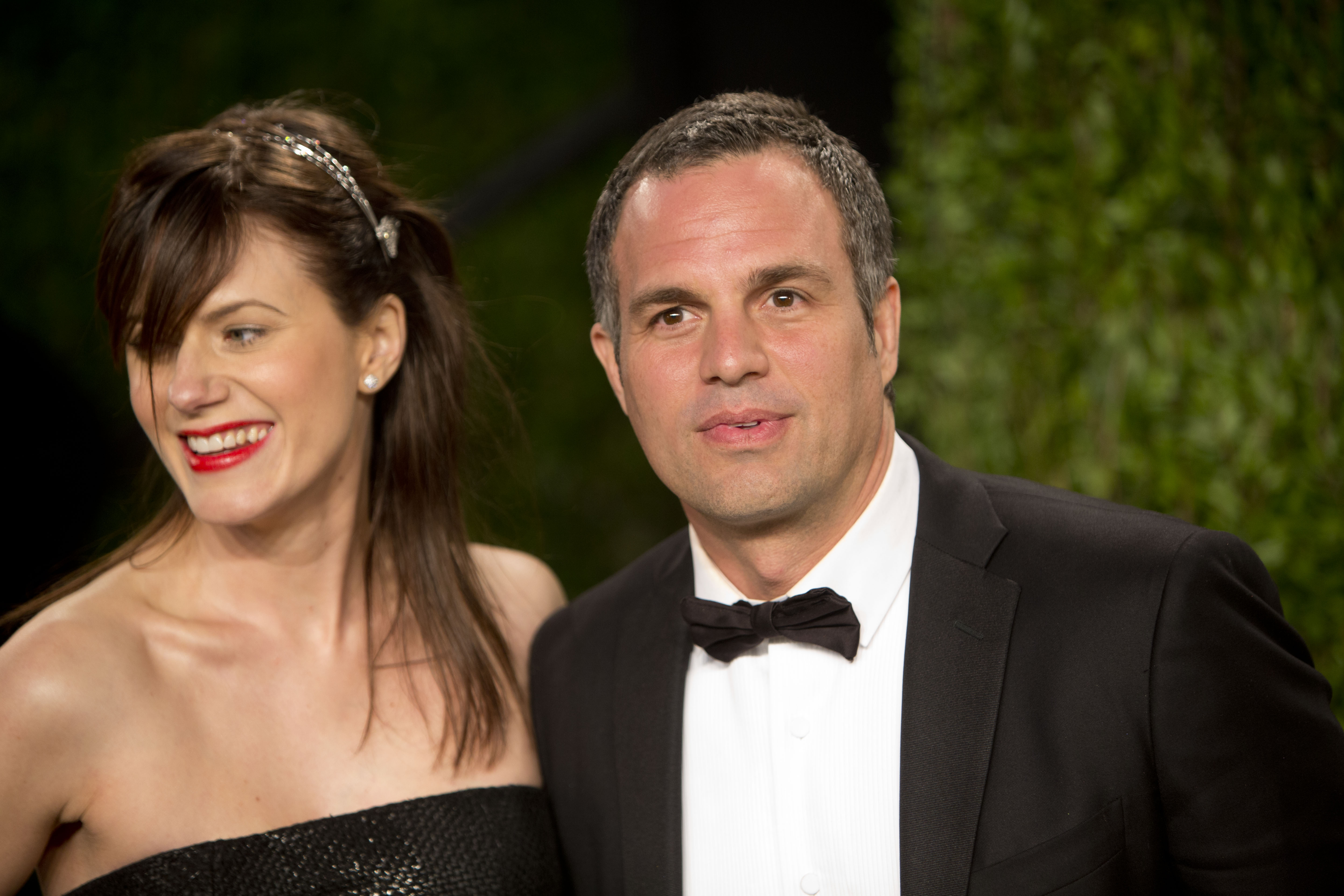 Mark Ruffalo And Sunrise Coigney | Oscar Couples Show The Love At The ...