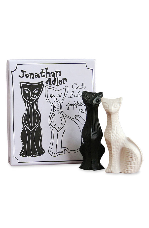 Salt and Pepper Shakers Salt and Pepper Shakers
