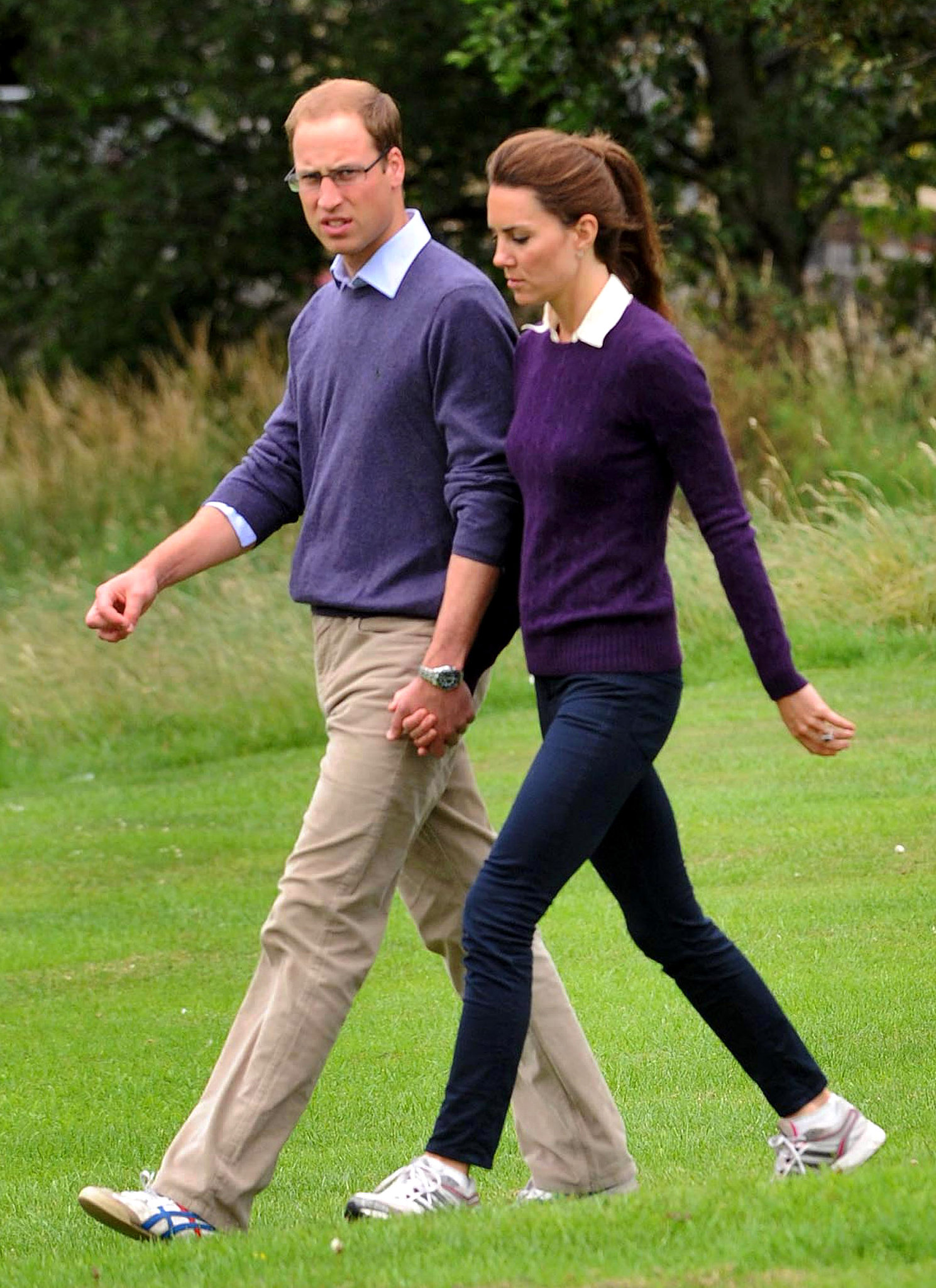 Kate Middleton And Prince William Took A Stroll Together In Holyrood 8519