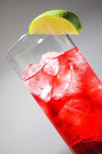 Sparkling Cran-Lime Spritzer Sparkling Cran-Lime Spritzer