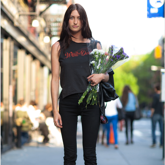 DIY: Perfect Muscle Tee in Under a Minute!