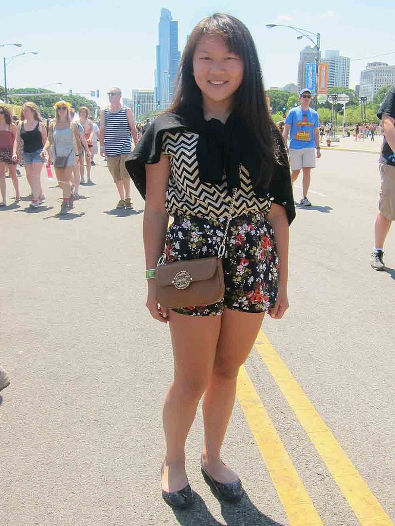 Elizabeth dared to try one of our favorite trends and hit a high note with print clashing her Charlotte Russe chevron top with floral shorts. Her Tory Burch crossbody and over-the-shoulder cardigan added the perfect prep polish.
Elizabeth dared to try one of our favorite trends and hit a high note with print clashing her Charlotte Russe chevron top with floral shorts. Her Tory Burch crossbody and over-the-shoulder cardigan added the perfect prep polish.