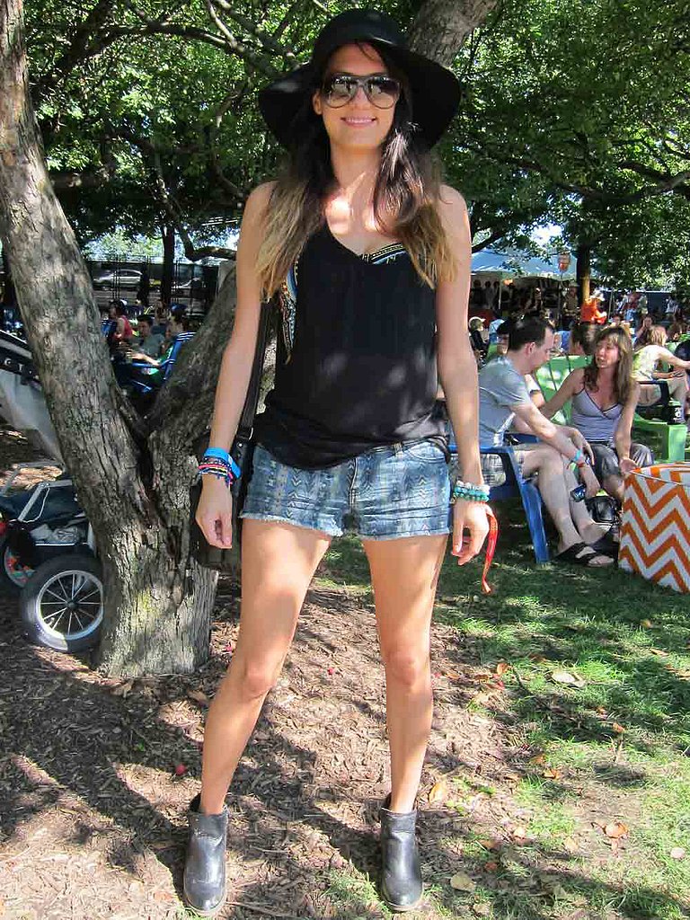 Of all the bustiers on display, Antonia's was one of our favorites — and she kept it covered up! We respect her giving just a peek of the printed number, and we love how she kept everything else simple, from her Roxy hat to Target boots.
Of all the bustiers on display, Antonia's was one of our favorites — and she kept it covered up! We respect her giving just a peek of the printed number, and we love how she kept everything else simple, from her Roxy hat to Target boots.