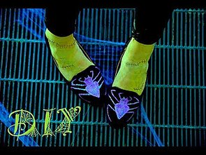 Halloween Costume Idea Spider Loafer DIY | Video Halloween Costume Idea Spider Loafer DIY | Video