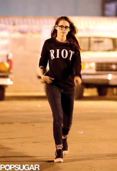 Kristen Stewart Gets Into the Halloween Spirit Kristen Stewart Gets Into the Halloween Spirit