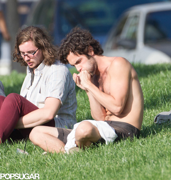 Penn Badgley Shirtless In La Pictures Popsugar Celebrity