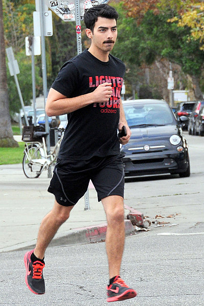 Run, Joe! Run! Run, Joe! Run!