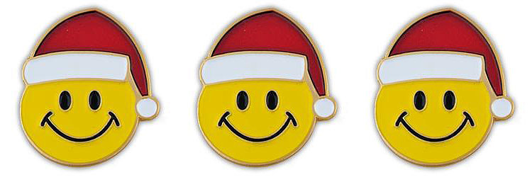 Santa Smiley Faces | 43 Things That Made Christmas in the '90s All That