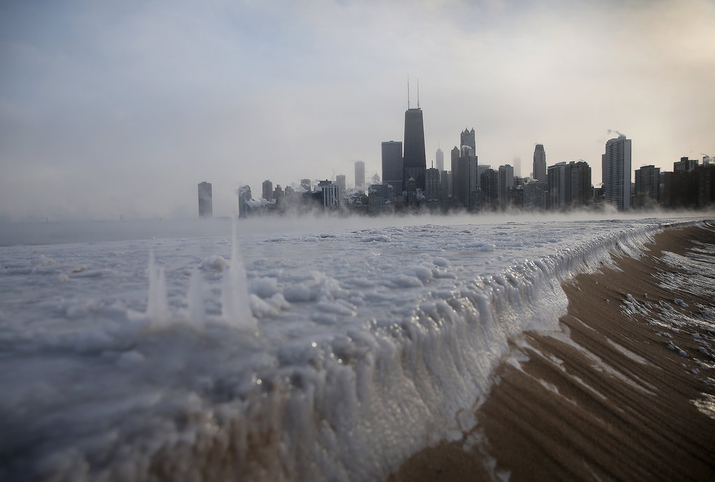 freezing-temperatures-in-chicago-2014-pictures-popsugar-celebrity