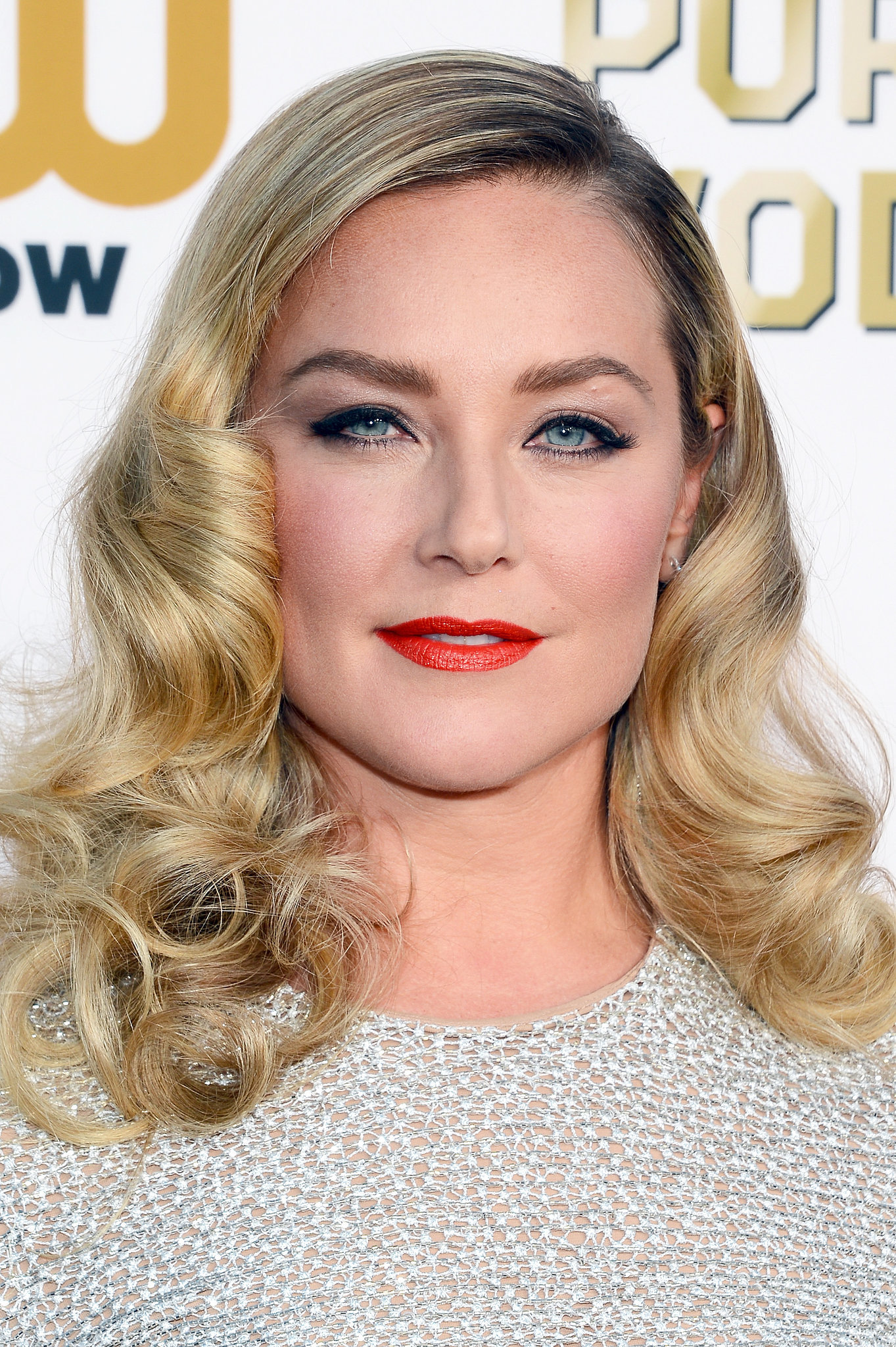 Elisabeth Röhm | 360 Degrees of All-Out Glamour at the Critics' Choice