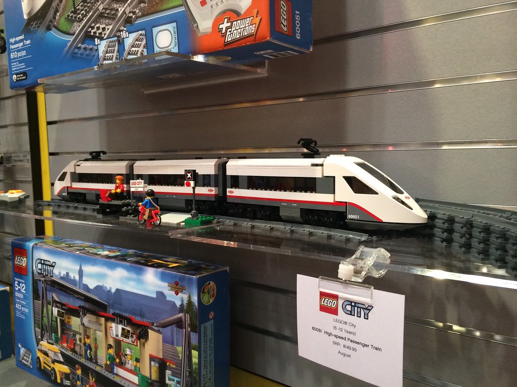 Lego City High-Speed Passenger Train Lego City High-Speed Passenger Train