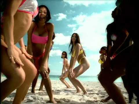 Sisqo — "Thong Song" Sisqo — "Thong Song"