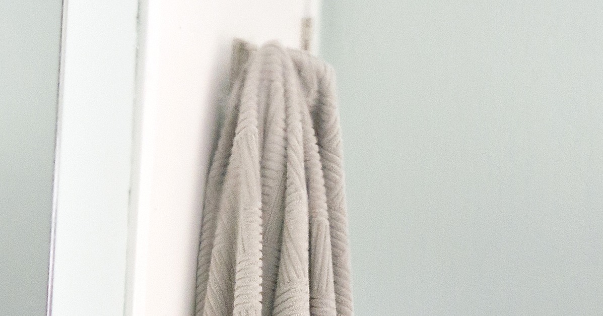 How to Defog Mirrors POPSUGAR Smart Living