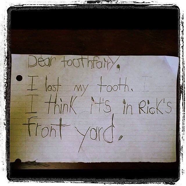 LAUGH: Don't let the kids see, but these notes to the tooth fairy are hilarious! LAUGH: Don't let the kids see, but these notes to the tooth fairy are hilarious!