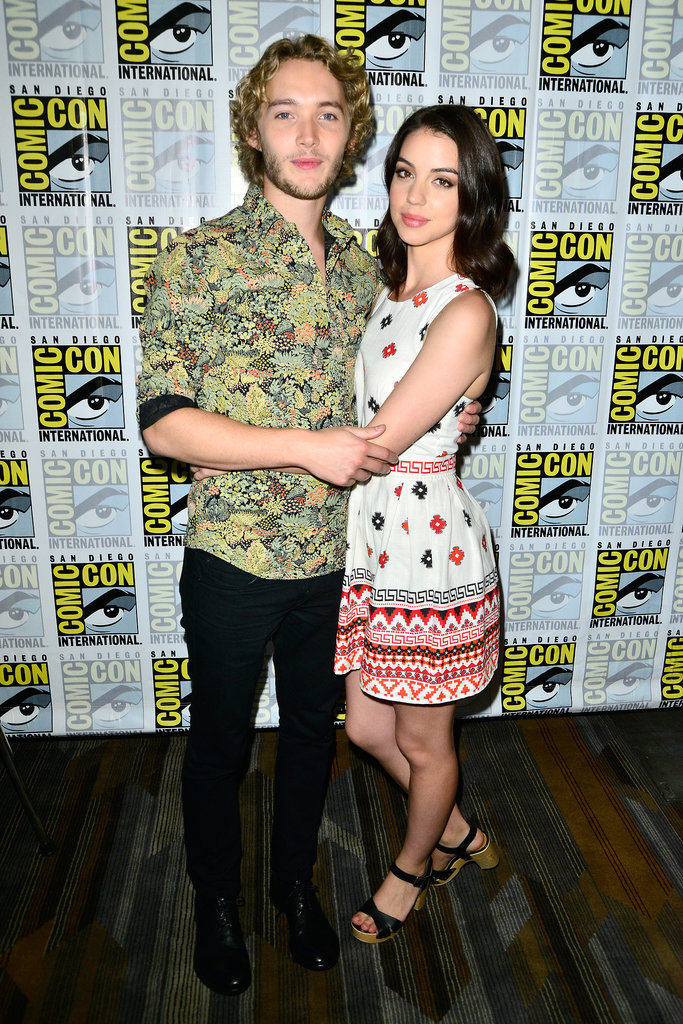 Reign's Adelaide Kane and Toby Regbo stayed close on Thursday.
Reign's Adelaide Kane and Toby Regbo stayed close on Thursday.