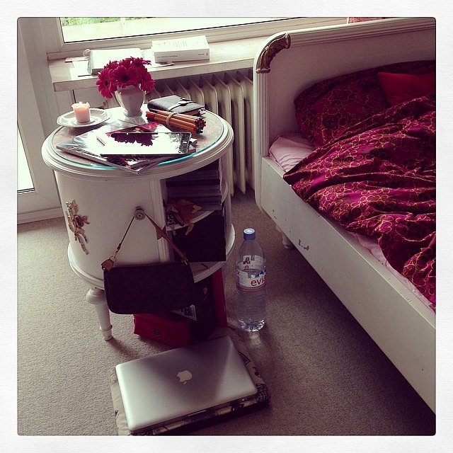 If you want something unique, opt for a round nightstand. It will break up the harsh lines of your bedroom and has no corners on which to knock your knees!
If you want something unique, opt for a round nightstand. It will break up the harsh lines of your bedroom and has no corners on which to knock your knees!