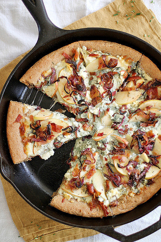 Caramelized Apple, Bacon, and Blue Cheese Pan Pizza Caramelized Apple, Bacon, and Blue Cheese Pan Pizza