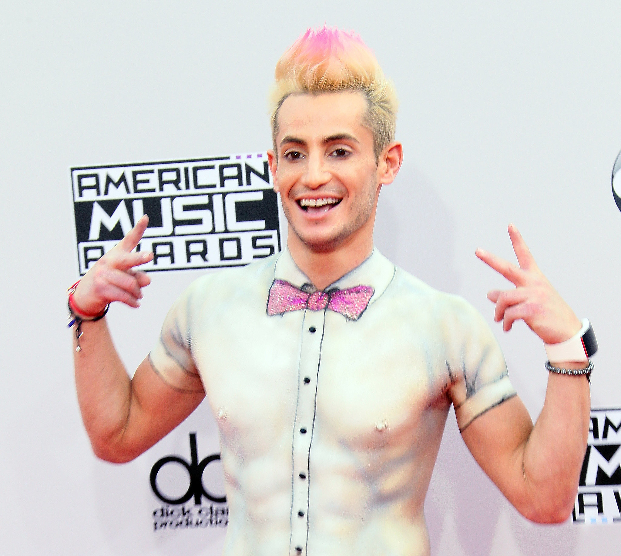 Frankie Grande | See All the Sexy Stars on the AMAs Red Carpet