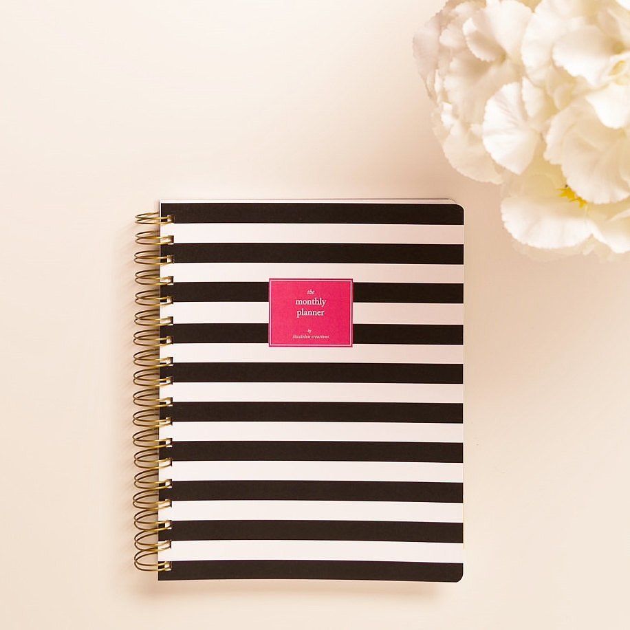 2015 Monthly Planner / Black & White Stripe Softcover (36) 22