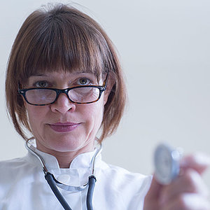 10 Questions Your Doctor Is Too Afraid to Ask You (and Why You Need the Answers) 10 Questions Your Doctor Is Too Afraid to Ask You (and Why You Need the Answers)