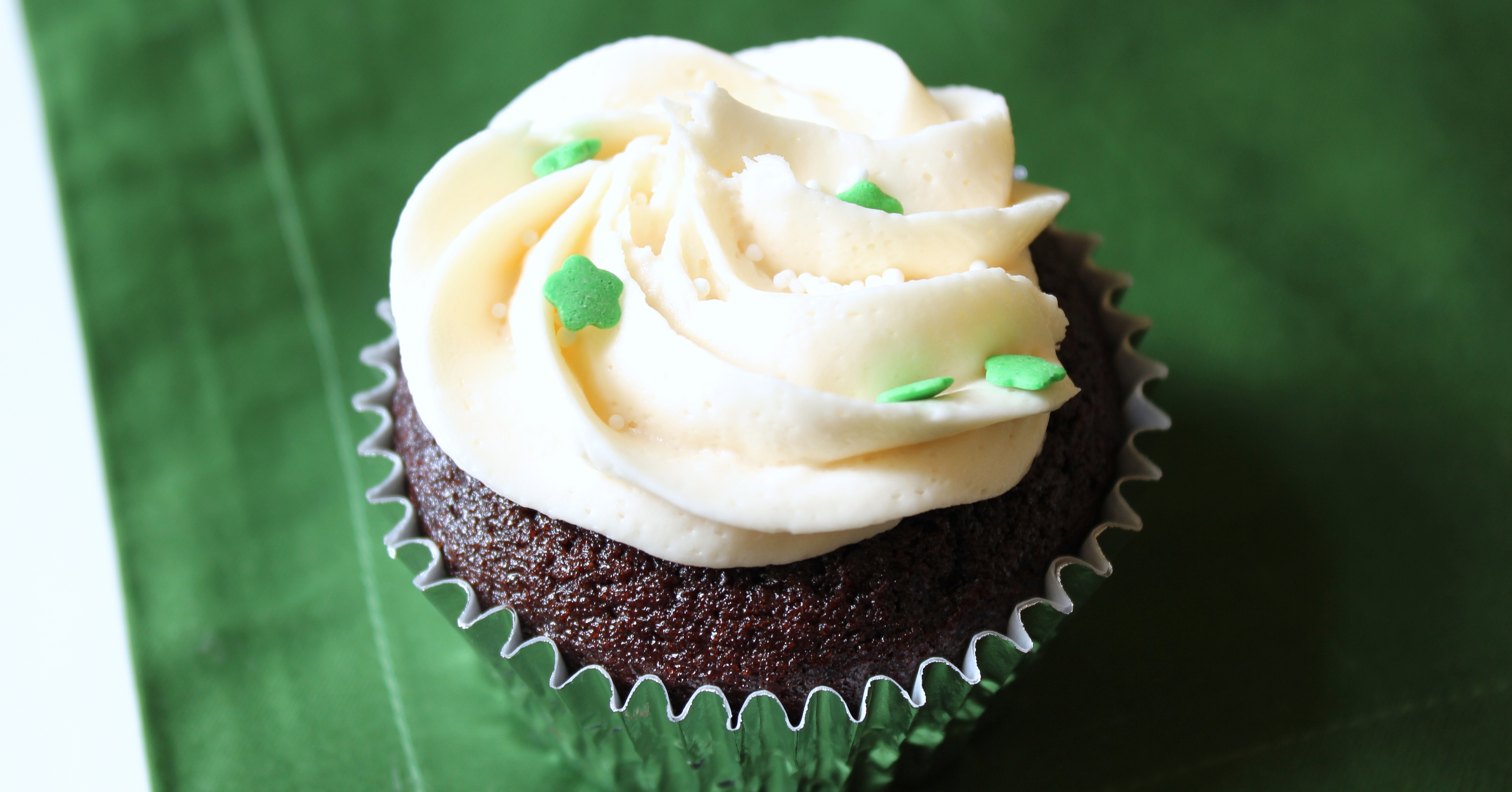 Drink Your Dessert: Spiked Irish Cupcakes