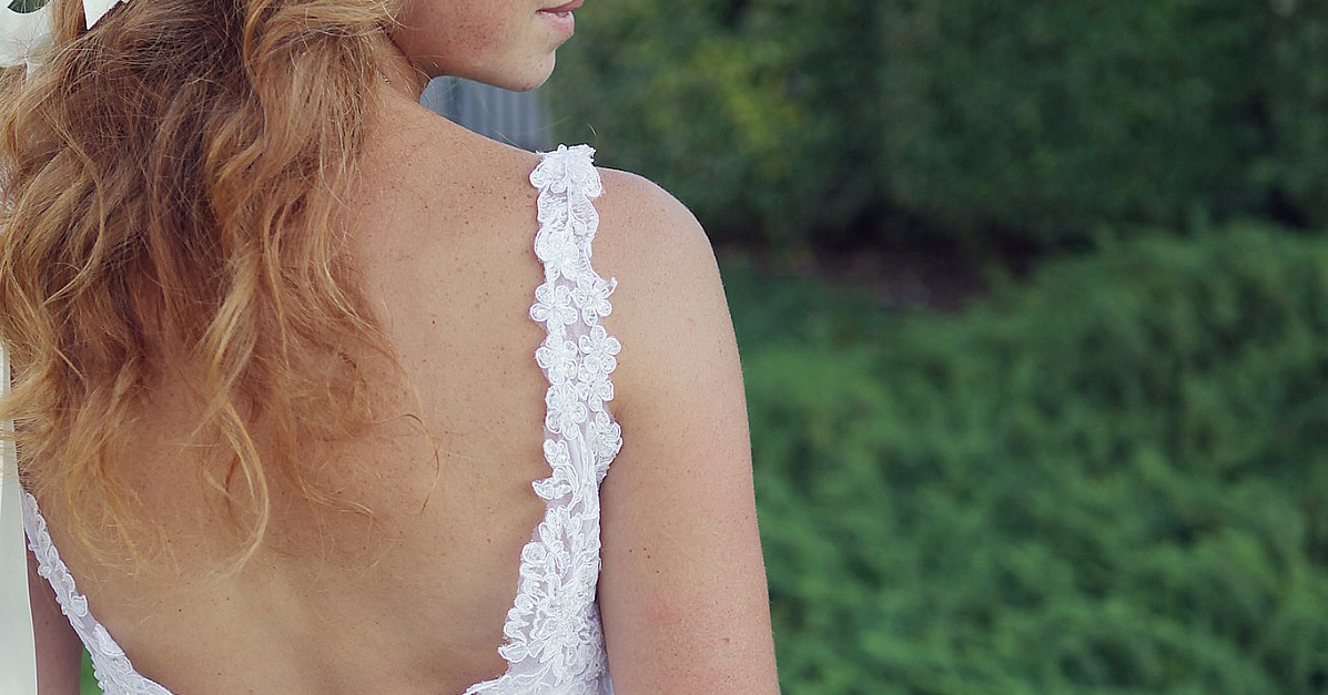 Back-Sculpting, Butt-Lifting Moves to Wow on Your Wedding Day
