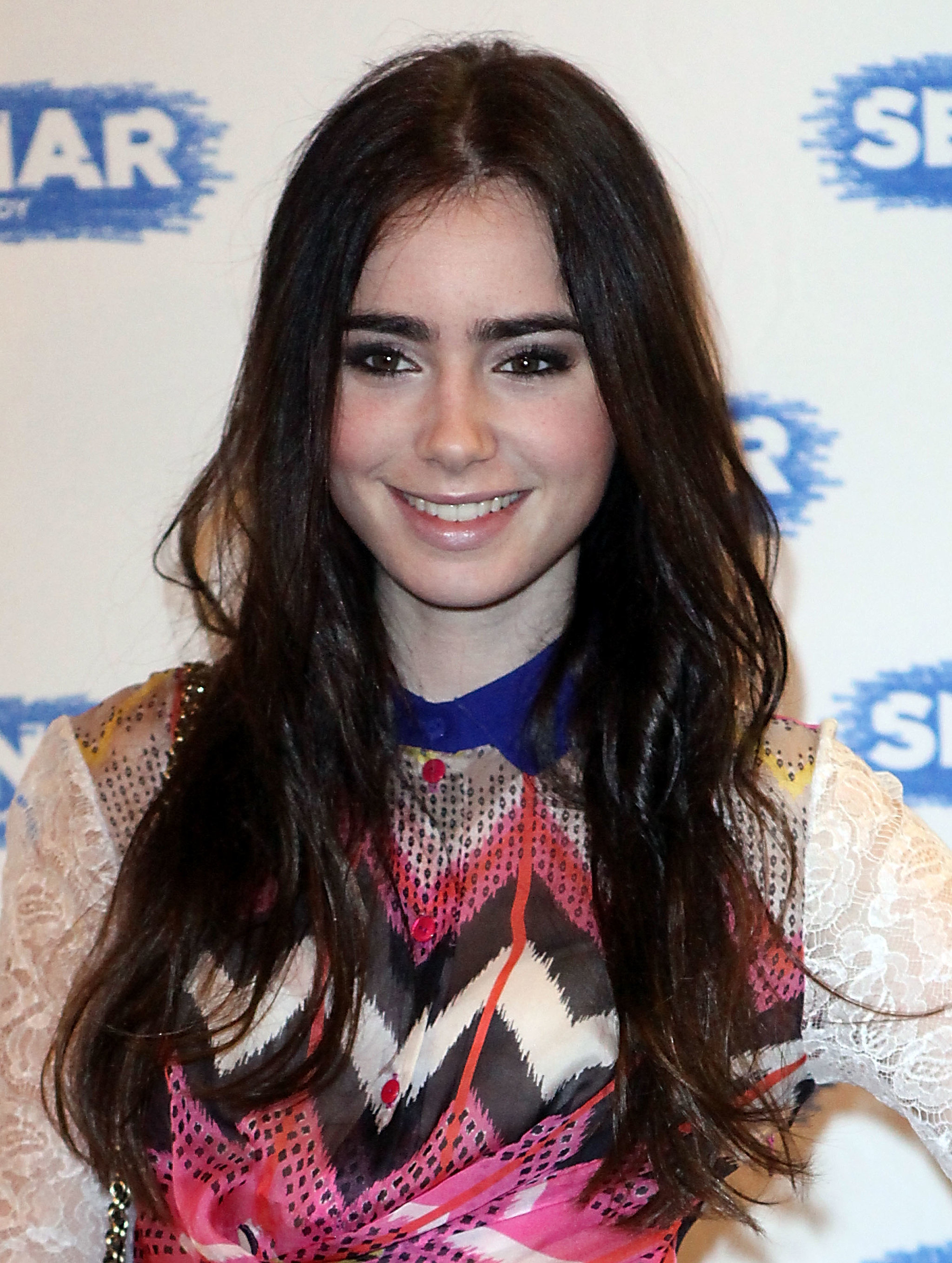 Lily Collins Great Hair And Lip Colour Game Is As Famous As She Is | nov 2011 seminar broadway opening night lily collins Lily Collins Great Hair And Lip Colour Game Is As Famous As She Is | nov 2011 seminar broadway opening night lily collins