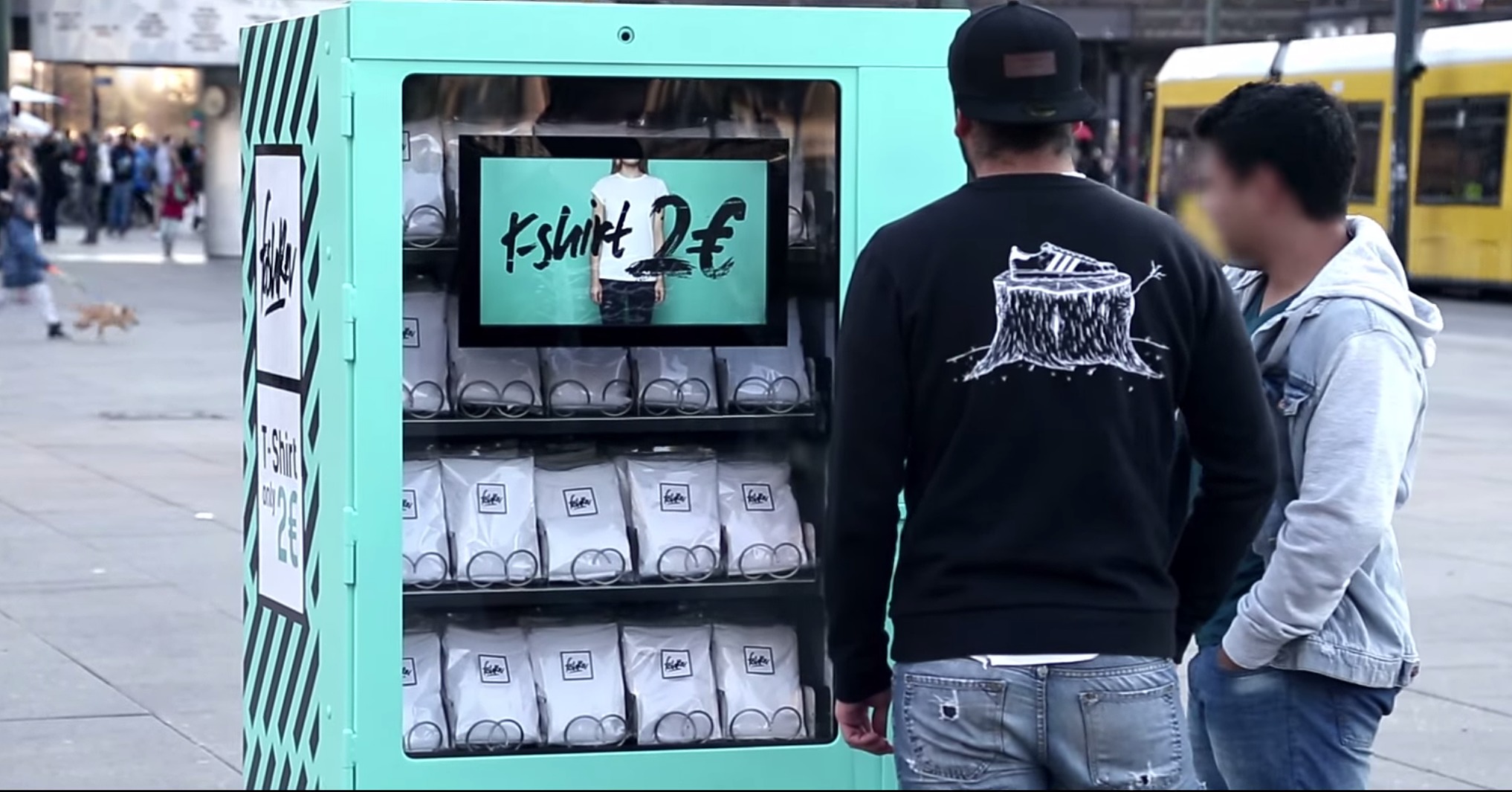 TShirt Vending Machine Video POPSUGAR Fashion