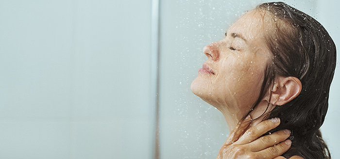 Cold Showers Vs Hot Showers The Health Benefits Of Both