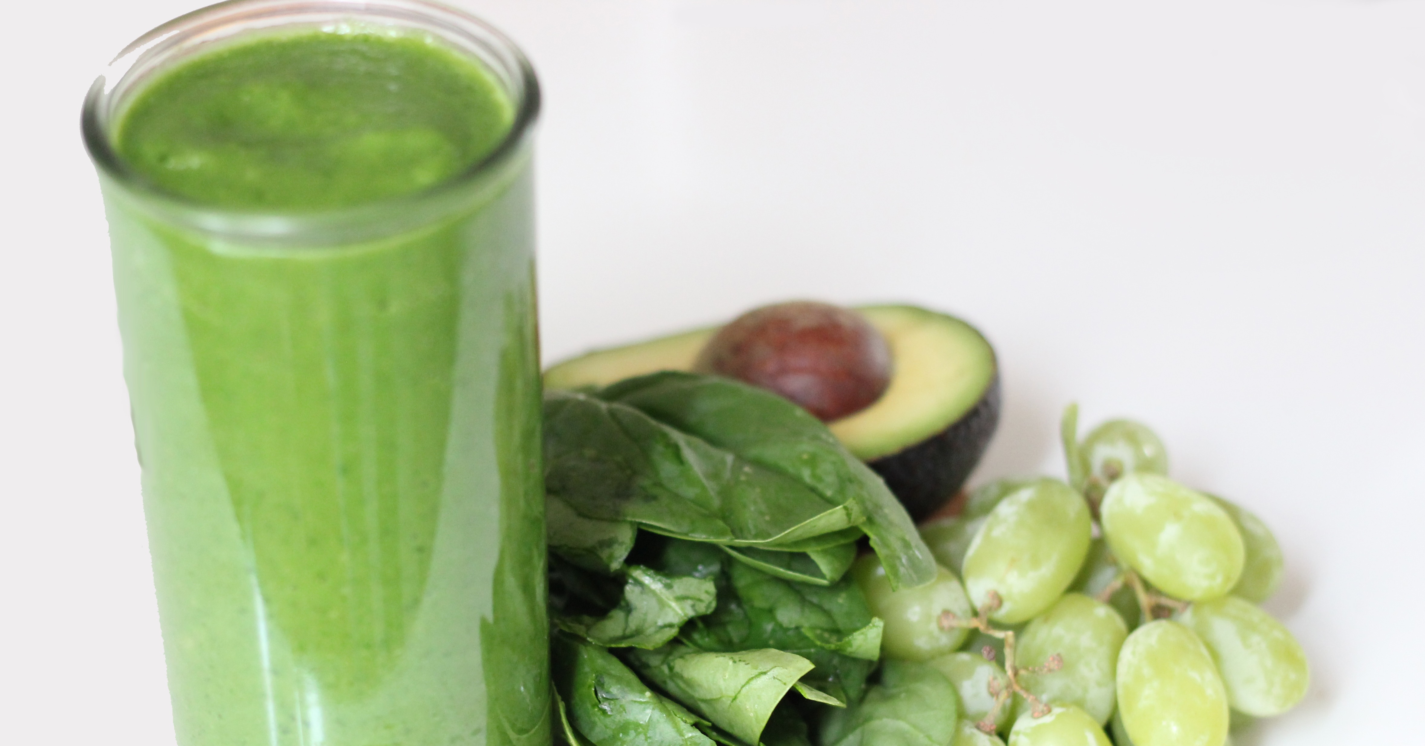 Sweet Spinach Smoothie 26 WaistFriendly Green Juice and Smoothie
