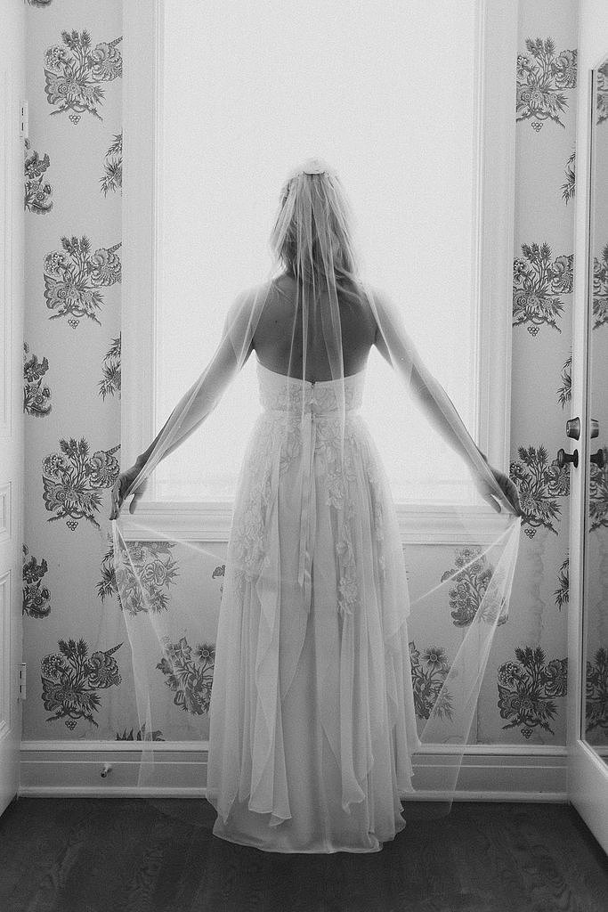 17. A Classic Veil Shot From Behind