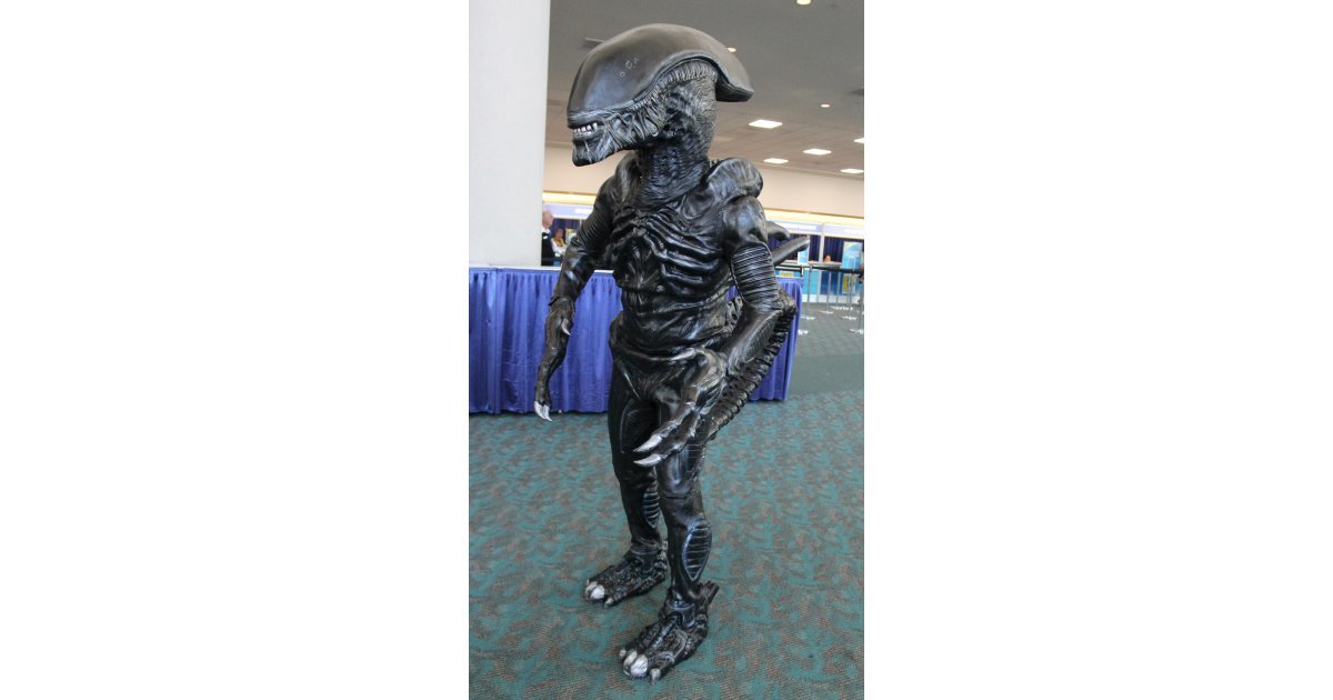 Alien The Most Incredible Cosplay Costumes To Copy For Halloween