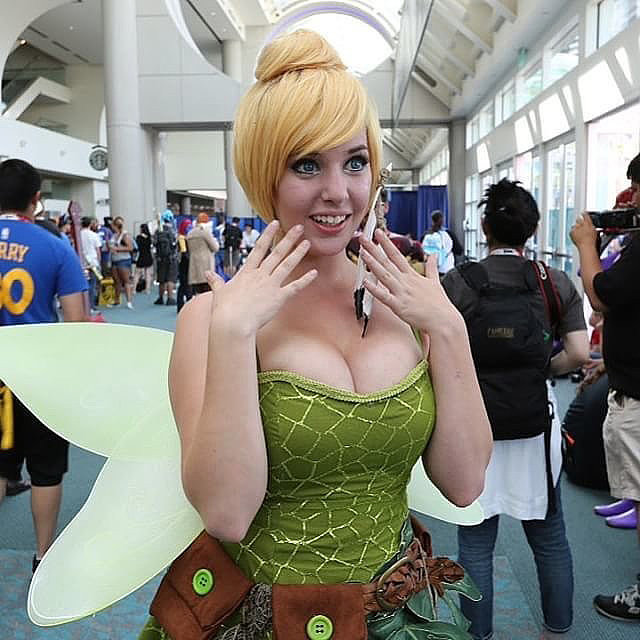 Sexy Costumes At Comic Con 2015 Popsugar Love And Sex