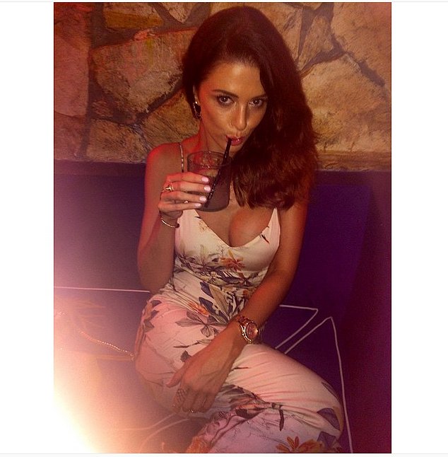 Emily-From-Bachelor-Australia-Instagram-Message.jpg