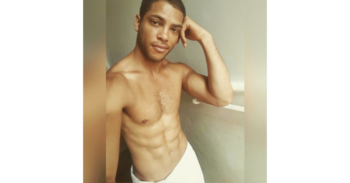 Fresh Out The Shower The 41 Hottest Man Selfies Of 2015 Are So Sexy