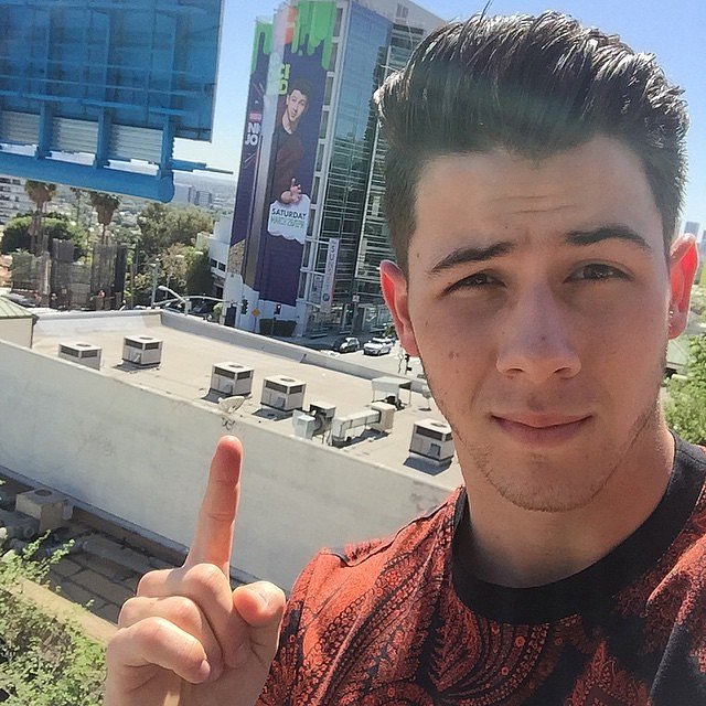Nick Jonas The Sexiest Male Celebrity Selfies Of 2015 Popsugar Celebrity