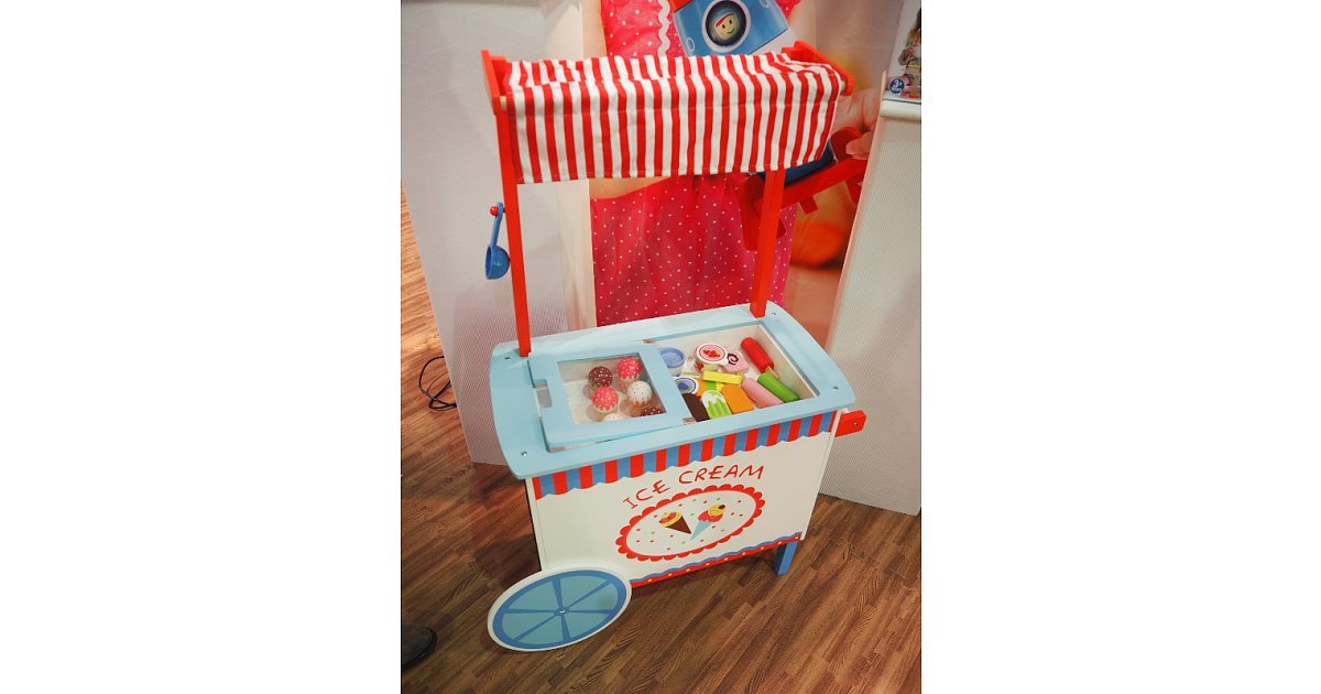 Svan Ice Cream Stand 146 New Baby and Kid Products You'll Be So Glad