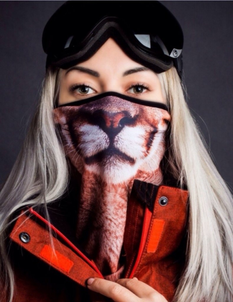 Upgrade Your Winter Workout Gear With This Popular (but Odd) Ski Accessory