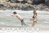 Cindy Crawford Shows Bikini Body