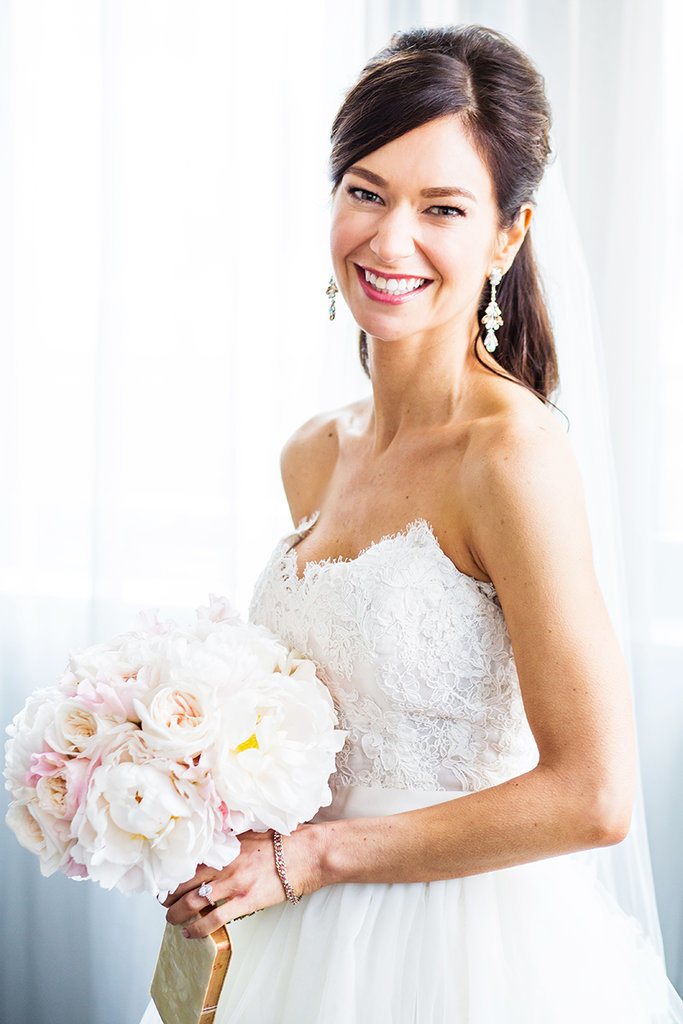 How to Find a Hairstylist and Makeup Artist For Your ...