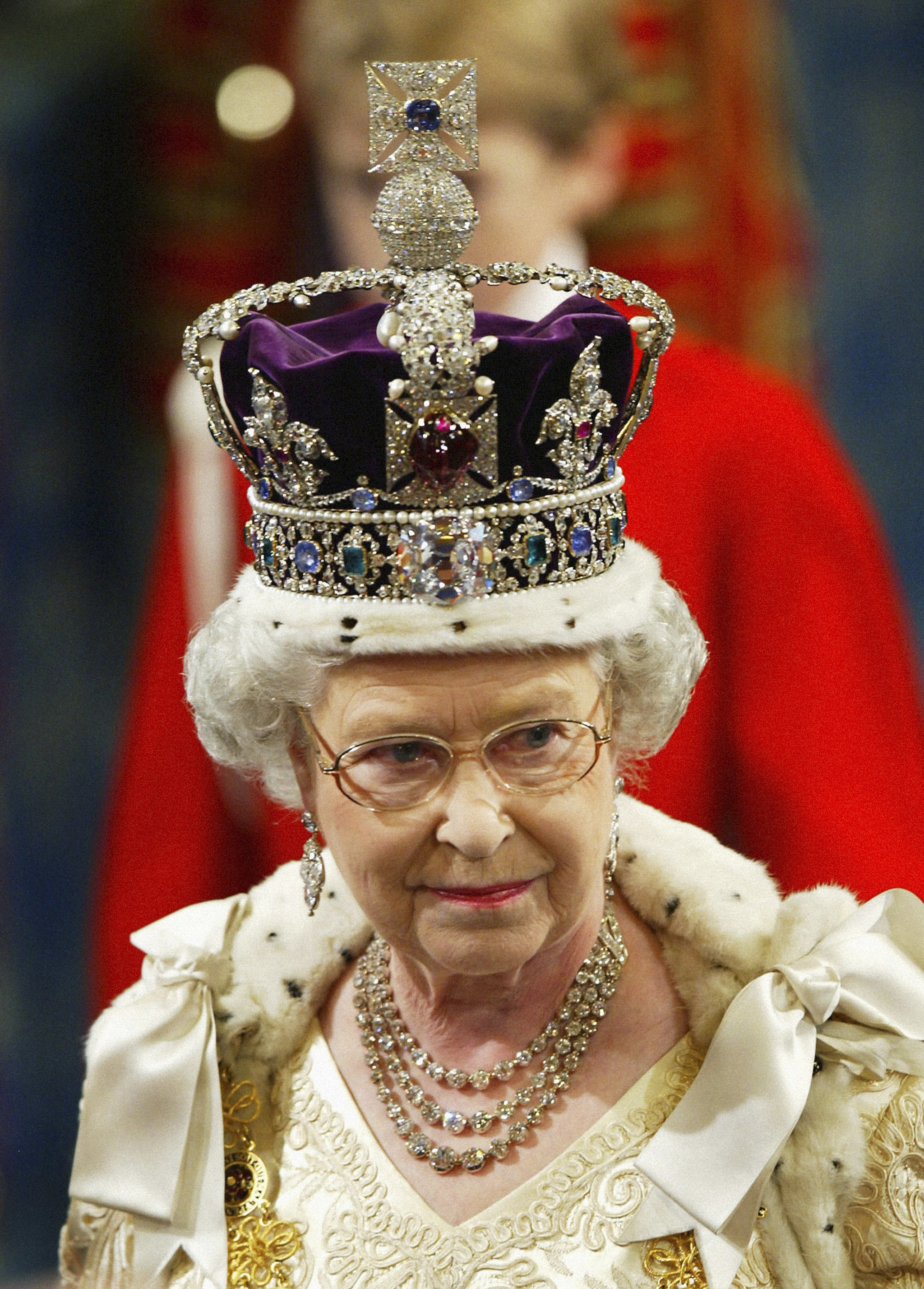 Imperial State Crown 15 Of Queen Elizabeth s Diamonds That You Have 