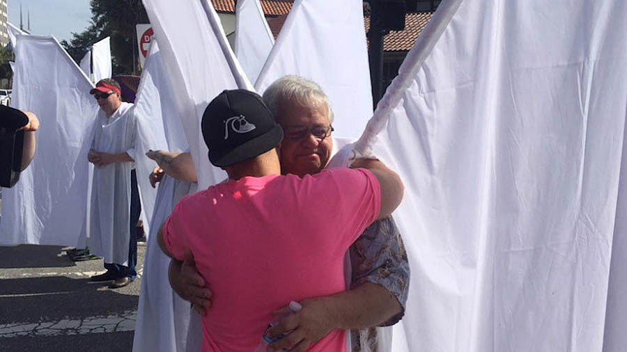 "Angels" In Orlando Use Their Wings To Block Anti-Gay Protesters