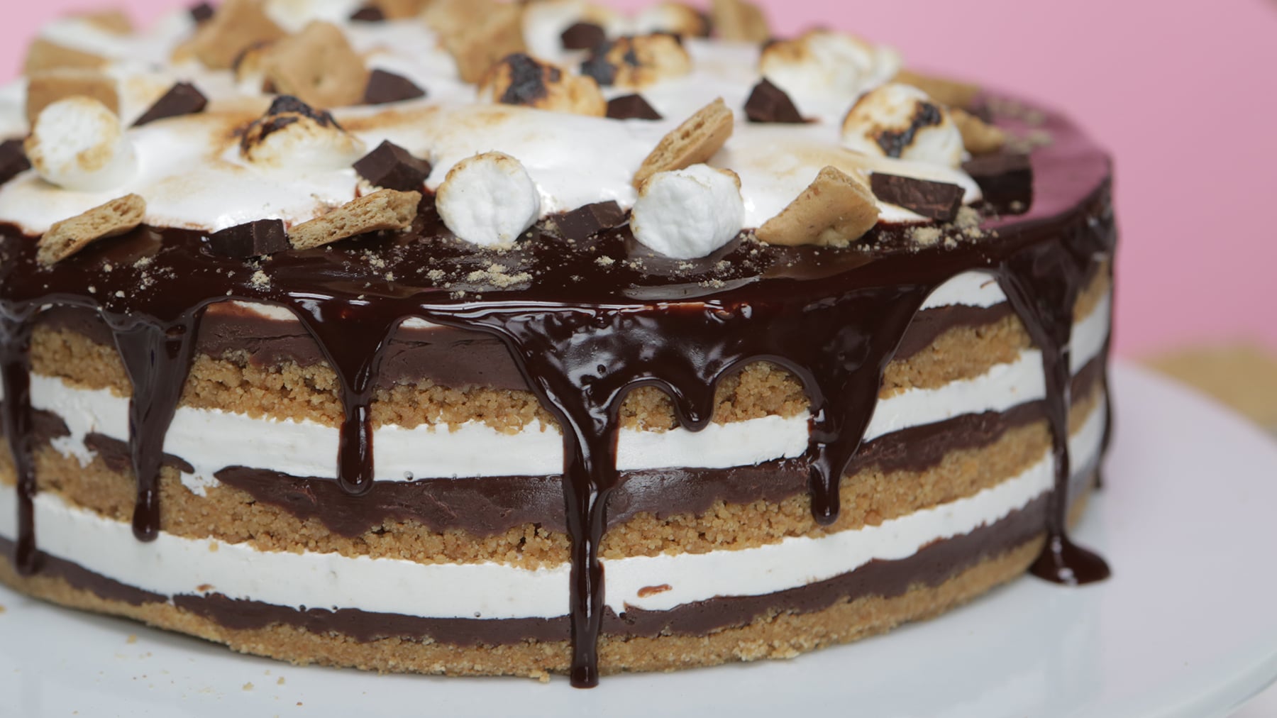 This No-Bake S'mores Cake Will Make You Suffer With Desire