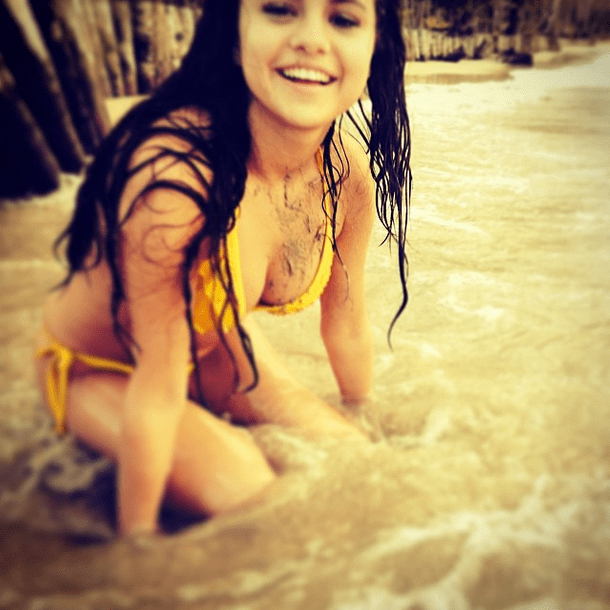 Selena Gomez Bikini Pictures 2015 | POPSUGAR Fashion Australia Selena Gomez Bikini Pictures 2015 | POPSUGAR Fashion Australia