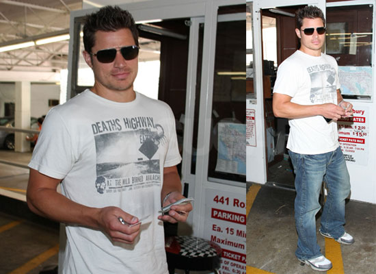 Nick Lachey Is Meeting Lots of Potential High Schoolers Nick Lachey Is Meeting Lots of Potential High Schoolers