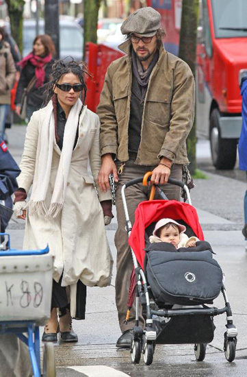 Lisa Bonet and Baby Girl Lola Lisa Bonet and Baby Girl Lola